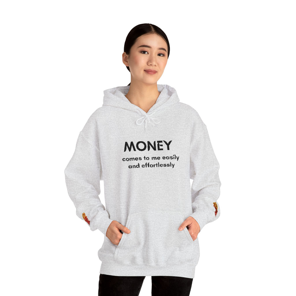 "Geld kommt zu mir" Hoodie — Positiver Affirmations-Hoodie mit Ärmelflammen-Akzent