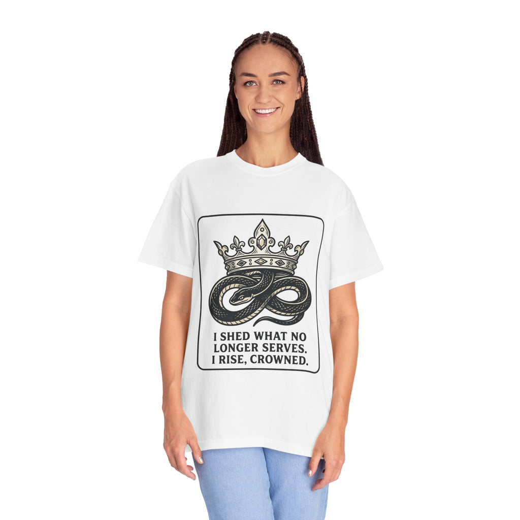 鳳凰冠Tシャツ | 冠ウロボロス再生グラフィックTシャツ | ガーメントダイ ヘビーウェイトコットン | スピリチュアル・トランスフォーメーション アパレル