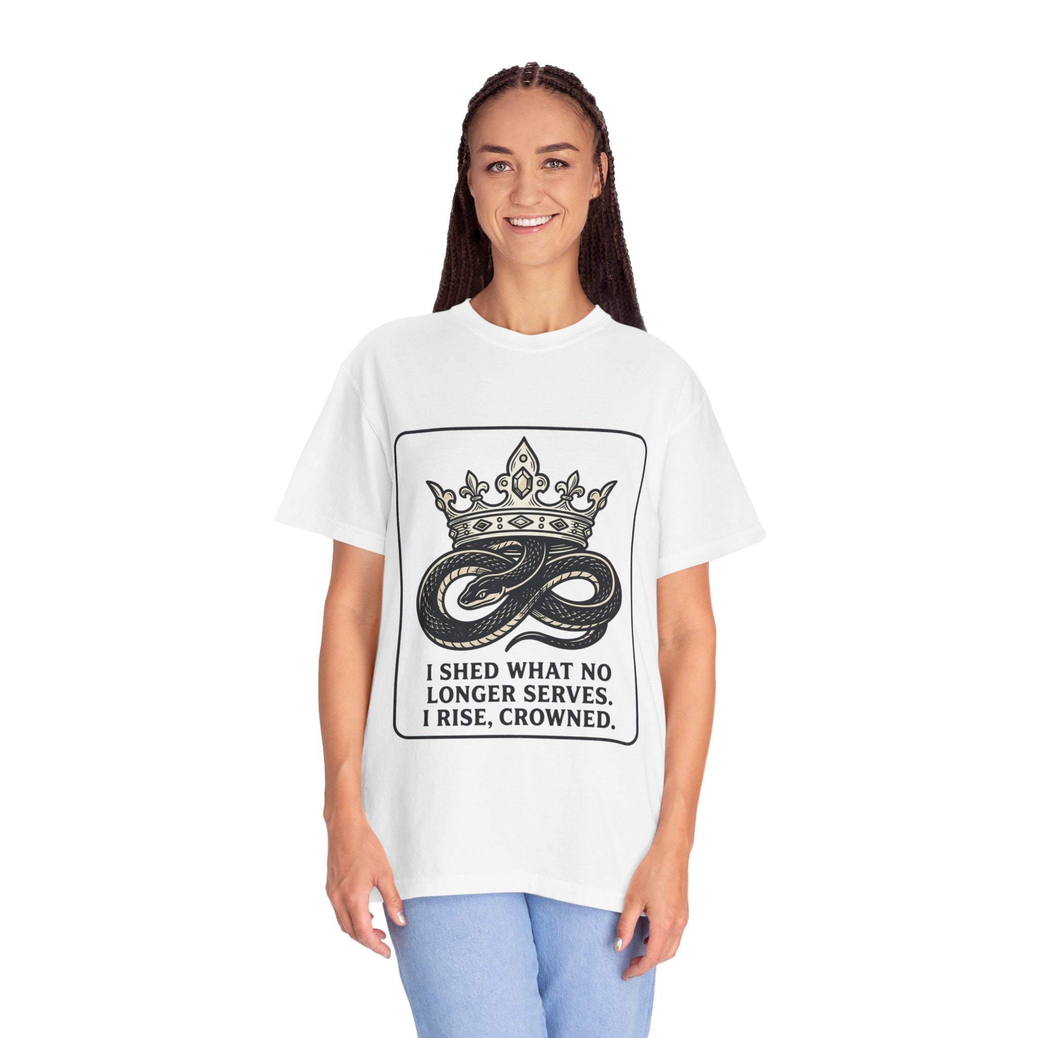 鳳凰冠Tシャツ | 冠ウロボロス再生グラフィックTシャツ | ガーメントダイ ヘビーウェイトコットン | スピリチュアル・トランスフォーメーション アパレル