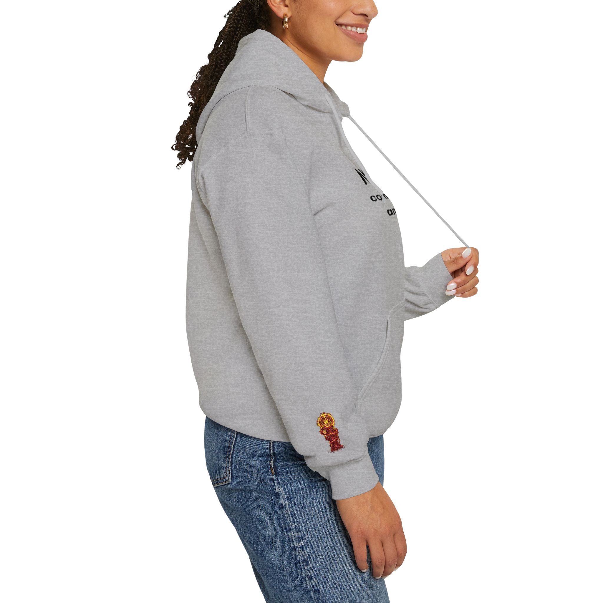 "Geld kommt zu mir" Hoodie — Positiver Affirmations-Hoodie mit Ärmelflammen-Akzent
