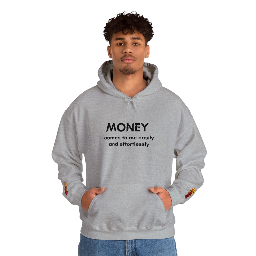 "Geld kommt zu mir" Hoodie — Positiver Affirmations-Hoodie mit Ärmelflammen-Akzent